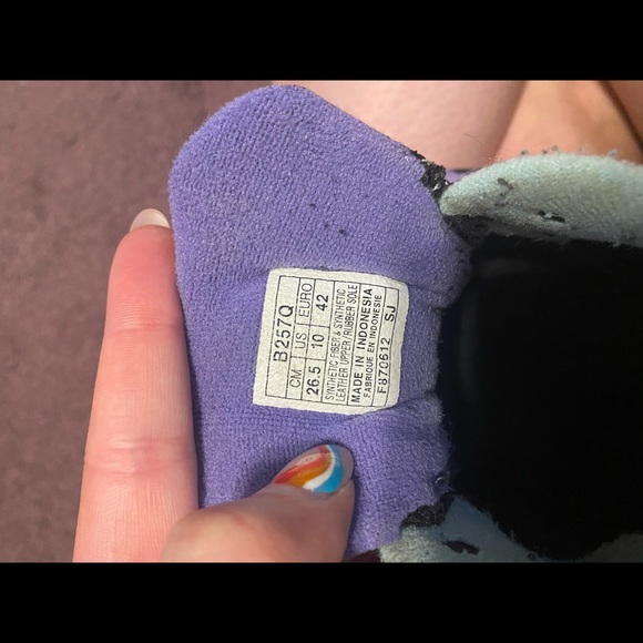 ASICS Women’s Volleyball sneakers size 10 - Picture 8 of 8